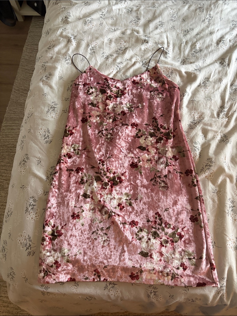 Polly & Esther Pink Floral Velvet Slip